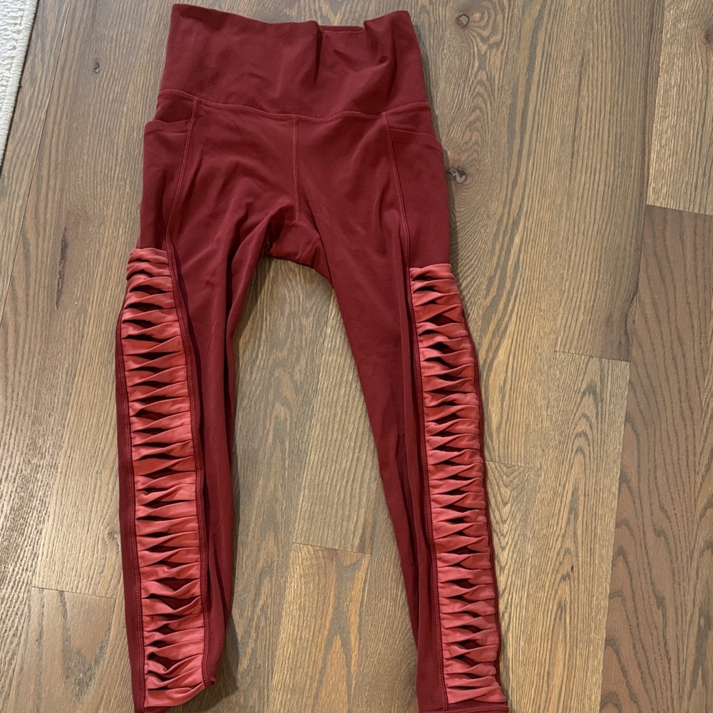 Athleta Women’s Burgundy Leggings with Textured Sides